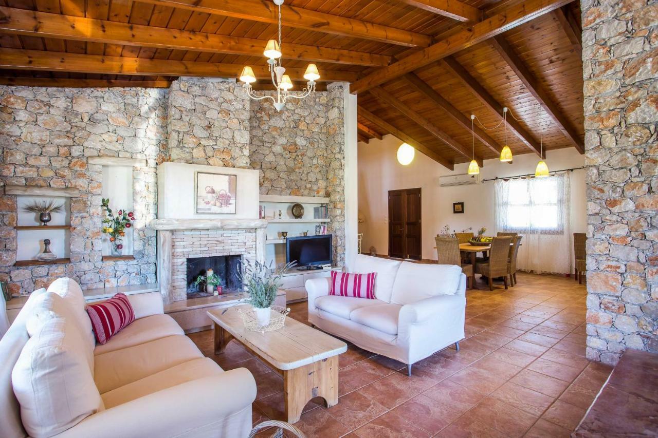 Sunny Countryside Villa - With Private Pool Faliraki Bagian luar foto