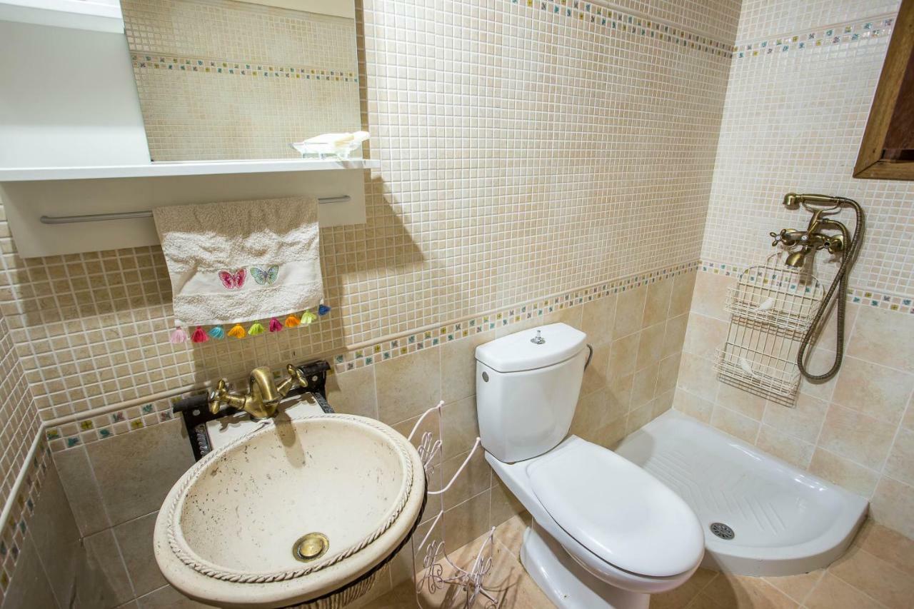 Sunny Countryside Villa - With Private Pool Faliraki Bagian luar foto